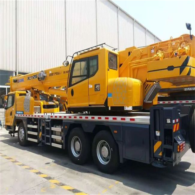 美兰哪里有租赁吊车的