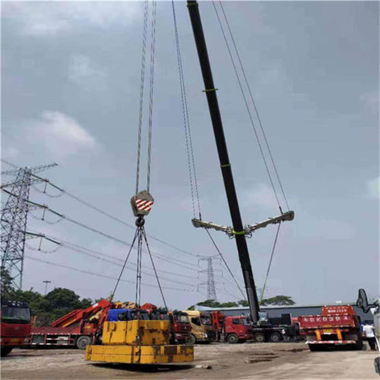 美兰风电设备吊装